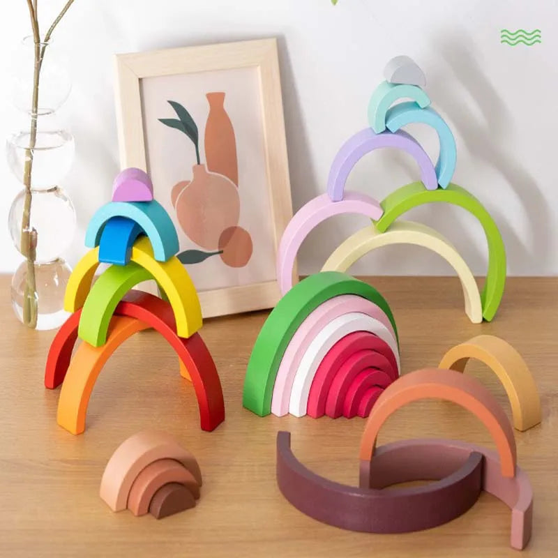Construcciones hechas con arcos de madera