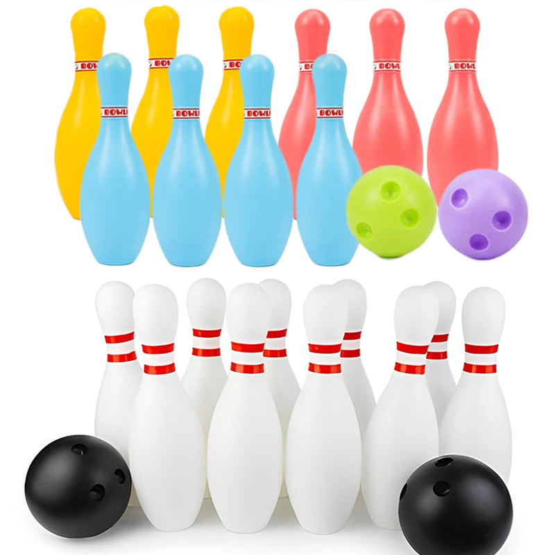 Bolos de colores y bolos blancos con sus bolas