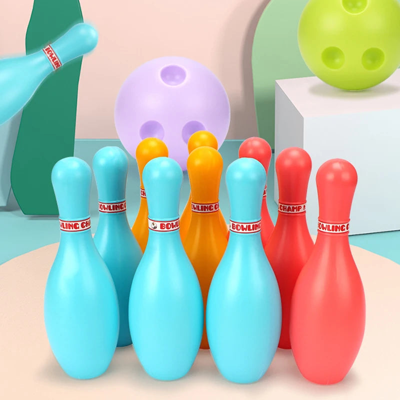 Bolos de colores con bolas lilas y verdes